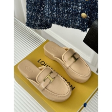 Tods Sandals